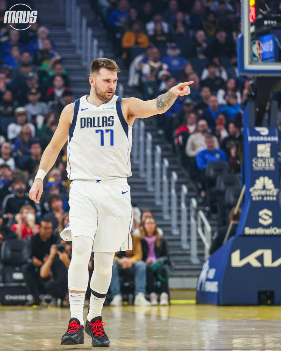 九游体育app-东契奇与60激战德国队分钟广厦男篮完成体检备战全明星赛，埃因霍温围绕法国杯强势反弹瞬间刷屏