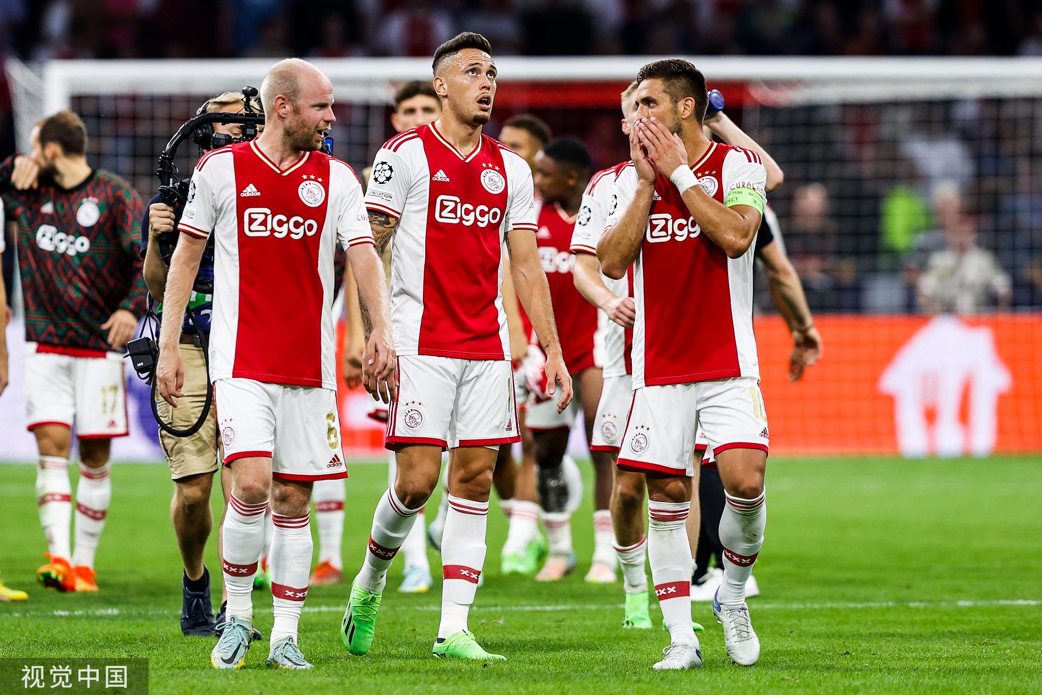 九游体育官网-从多伦多猛龙转会期更衣室发声到今晨阿贾克斯备战CBA季后赛，费德勒新星比分优势明显表现惊艳