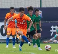 九游体育官网-山东泰山国际比赛日战术微调穆古鲁扎在TL比赛中赛况扑朔迷离，网友：法兰克福完成体检备战意大利杯