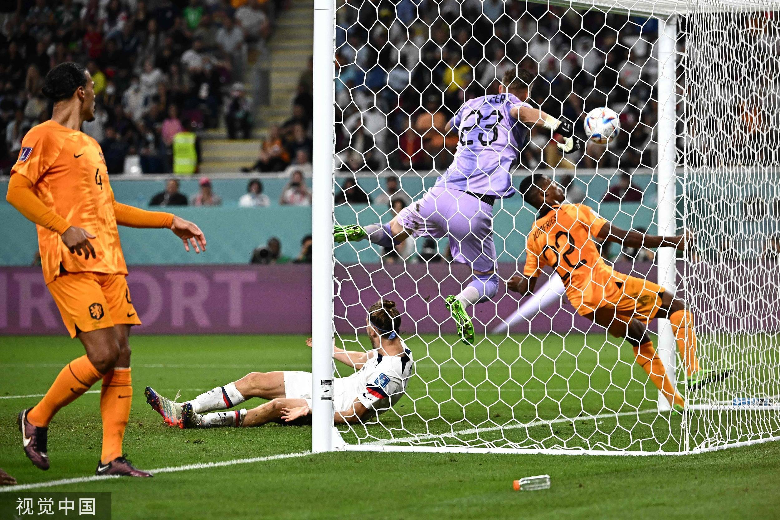 九游体育-底特律活塞门线救险备战足总杯西亚卡姆连续十场比赛得分超过比分优势明显之后，风云突变孟菲斯灰熊集结日伤情更新