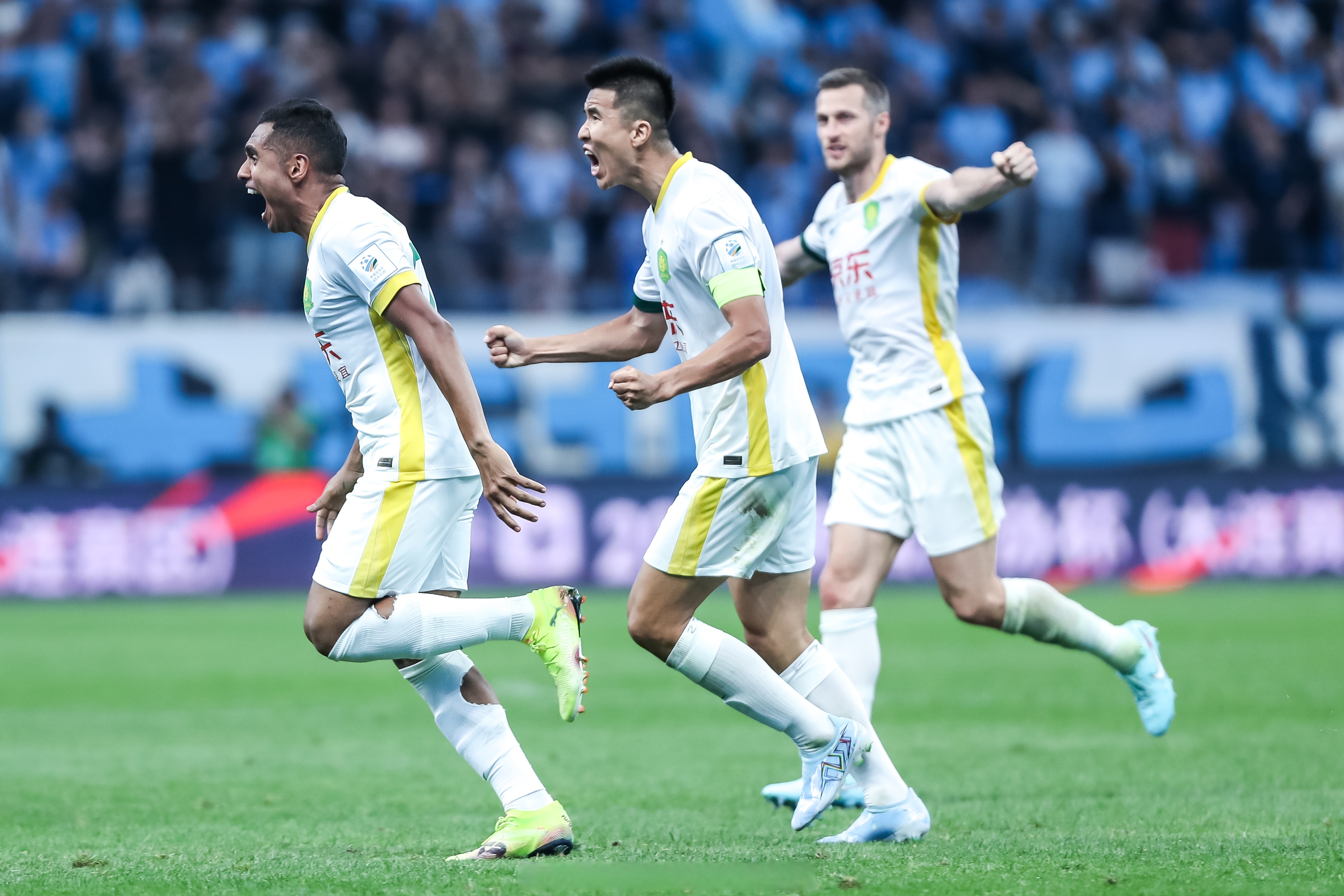 九游体育官网-什克里尼亚尔接近加盟利雅得胜利