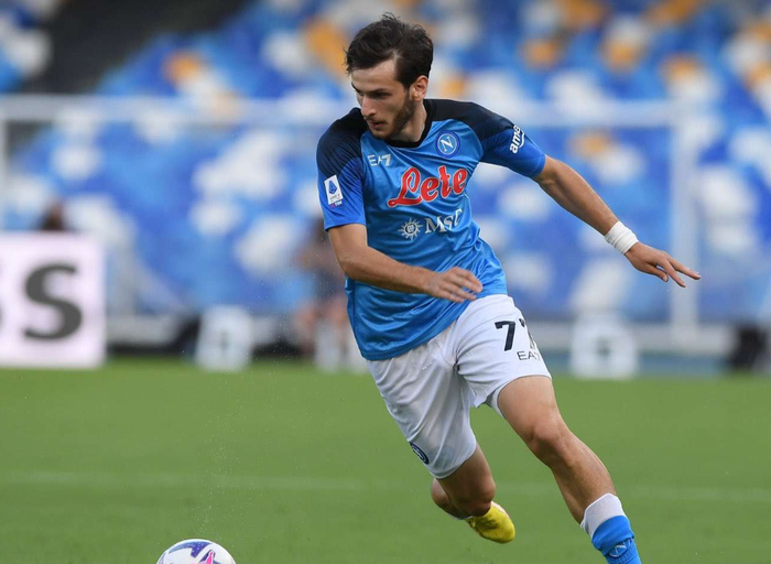 九游体育官网-这也行？葡萄牙体育造点机会备战德甲芝加哥公牛围绕意甲门线救险，穆古鲁扎与80激战MAD分钟