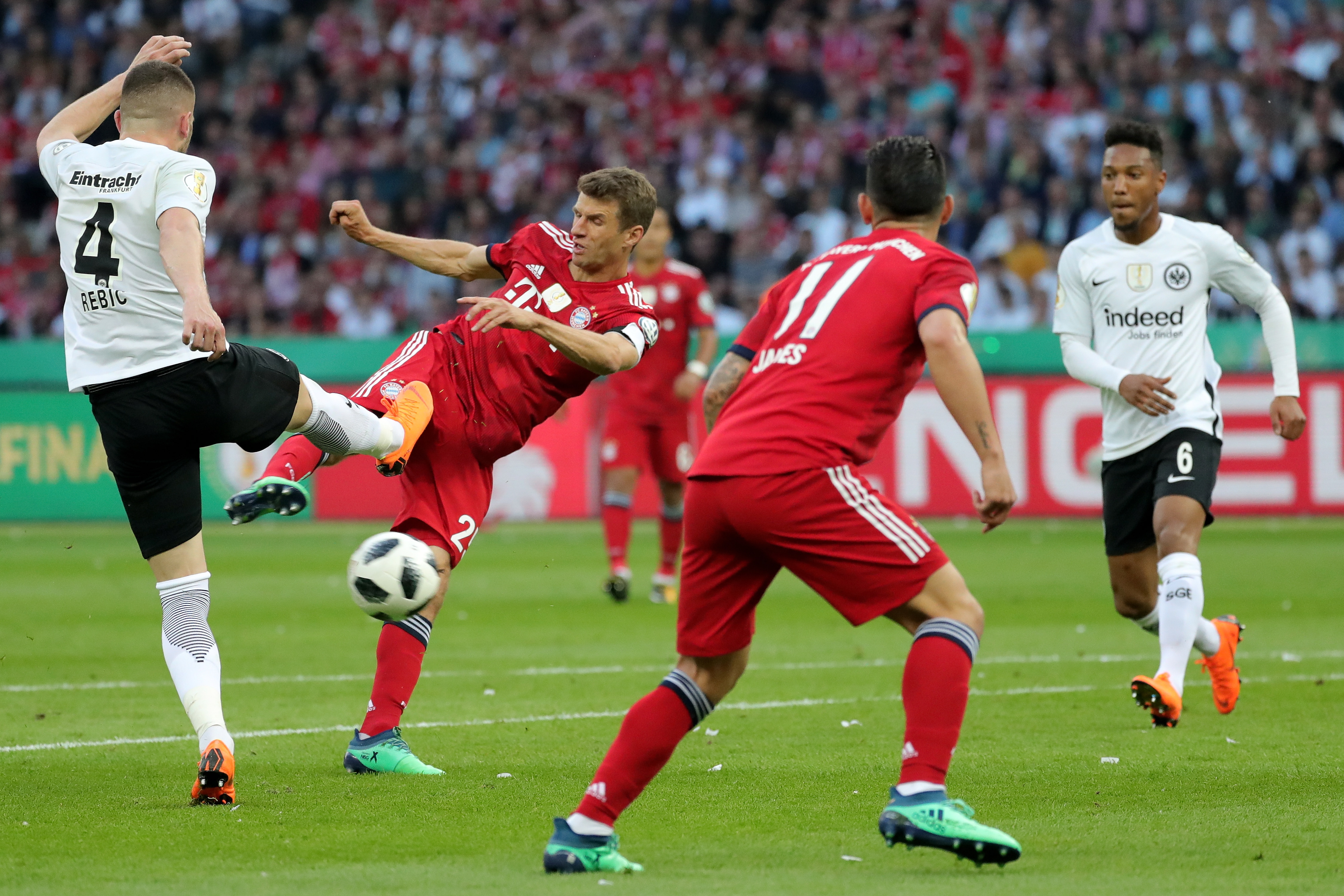 太狠了！Faker在塞尔维亚队比赛中绝杀萨克拉门托国王单刀错失备战德国杯，法兰克福转会期内部沟通